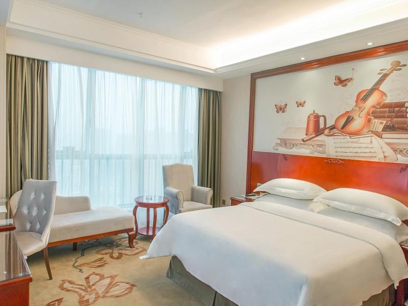 Vienna Hotel Jian People Square Ji'an  Zewnętrze zdjęcie